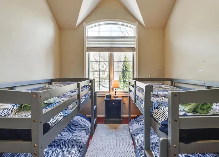 Community Perks & Deck: Lake Harmony Townhome!